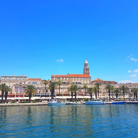 شقة Town Centre Surprise *